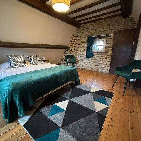 Gite De La Petite Tour Pontorson Eksteriør billede